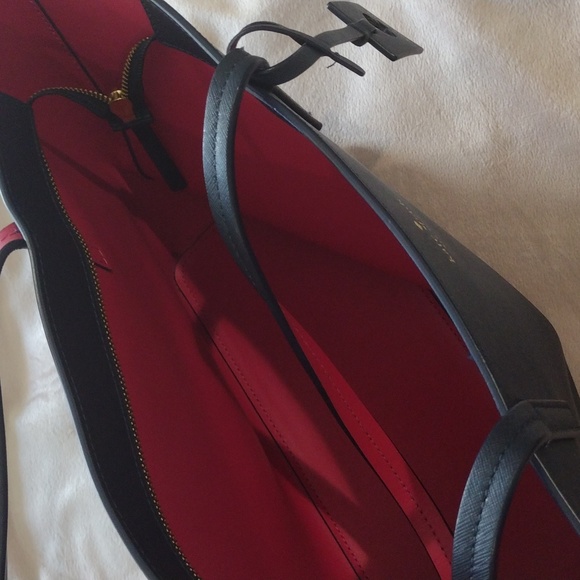 Kate Spade tote - Picture 2 of 7